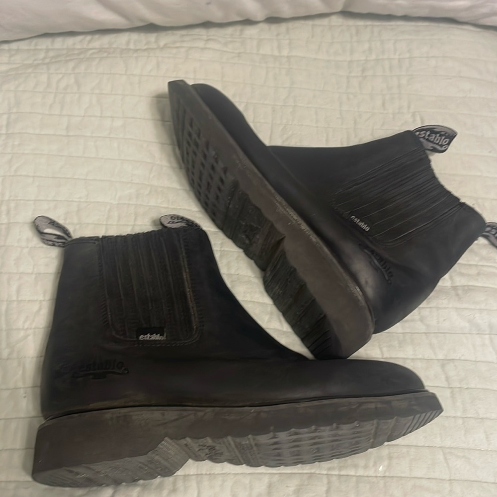 Mens boots